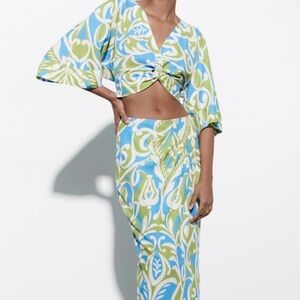 Zara printed twist front cropped blouse linen blend size Medium